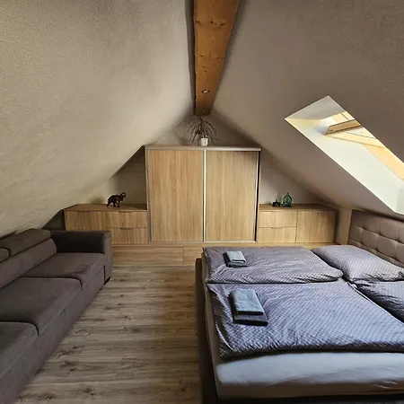 Scarlett * Mýto pod Ďumbierom